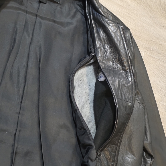 BMW Port Authority Leather Jacket Womans Sz Large Lined Black Soft - Picture 6 of 8